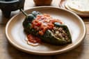 Gefüllte Poblano-Paprika mit Rindfleisch