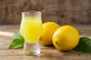 Homemade Limoncello (Limoncello Fatto in Casa)