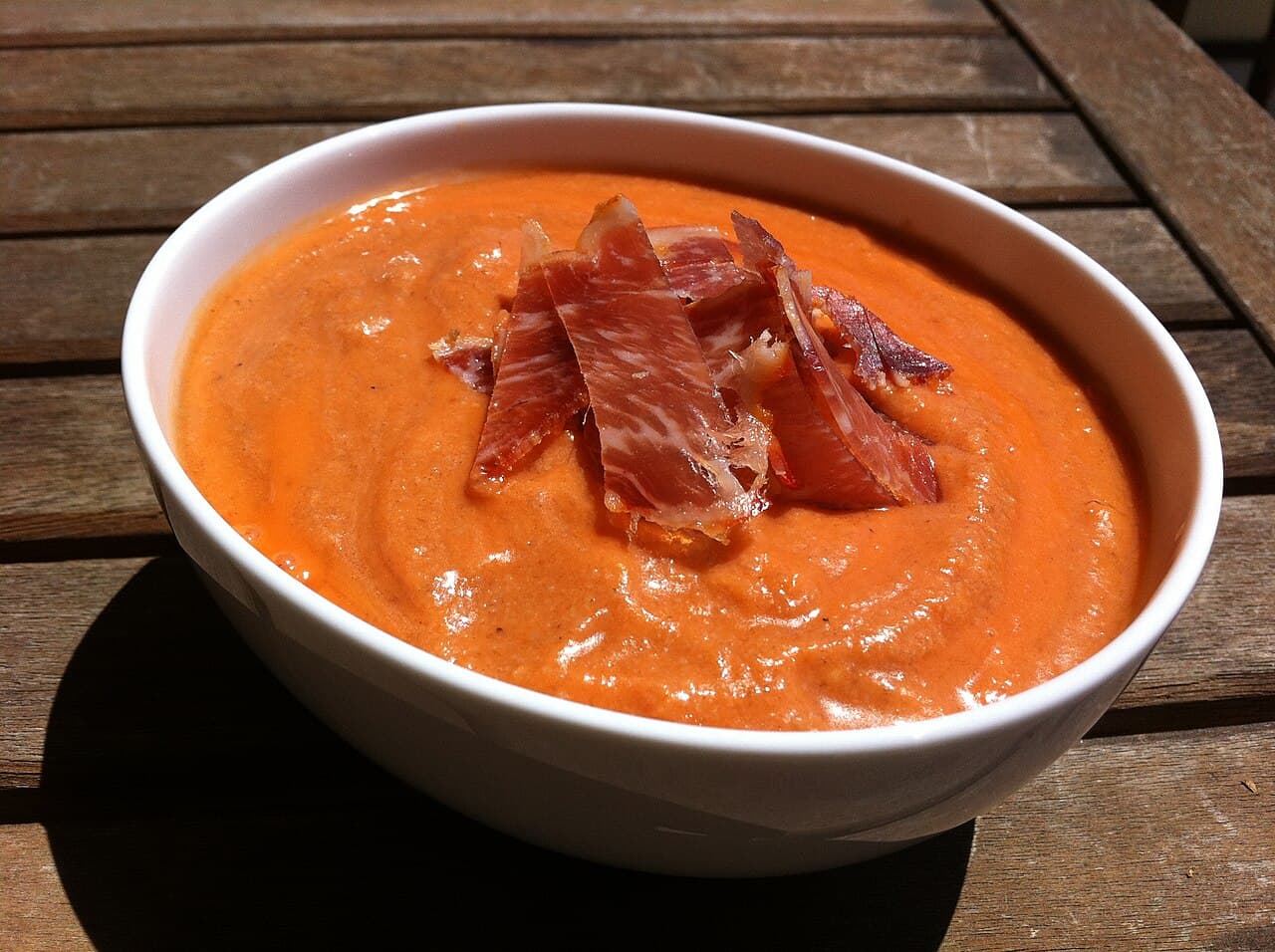 Salmorejo (Sopa de tomate cordobesa)