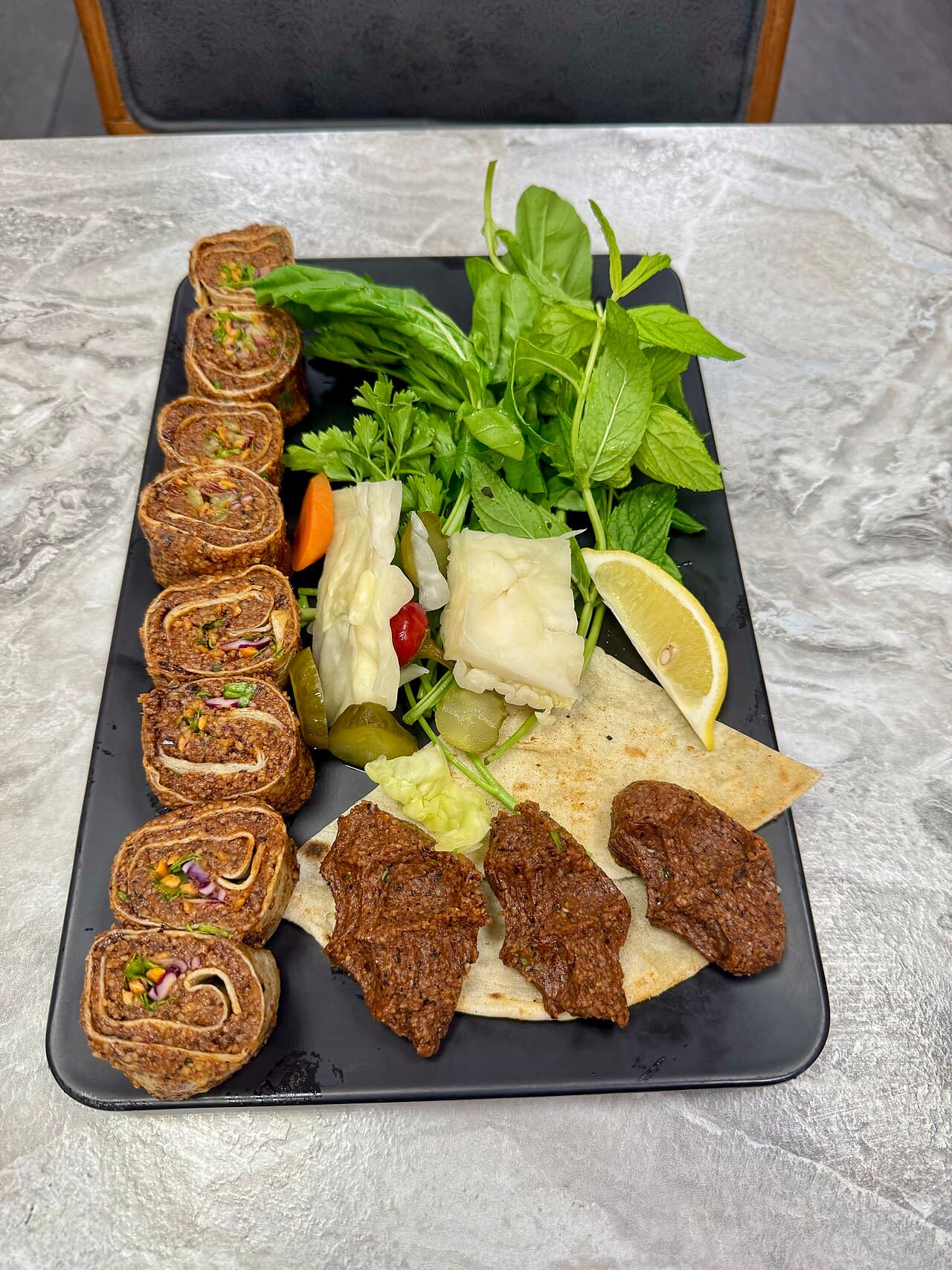 Çiğ Köfte (Polpette di Bulgur Piccanti)