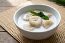 Kluay Buad Chee (Banana nel latte di cocco)