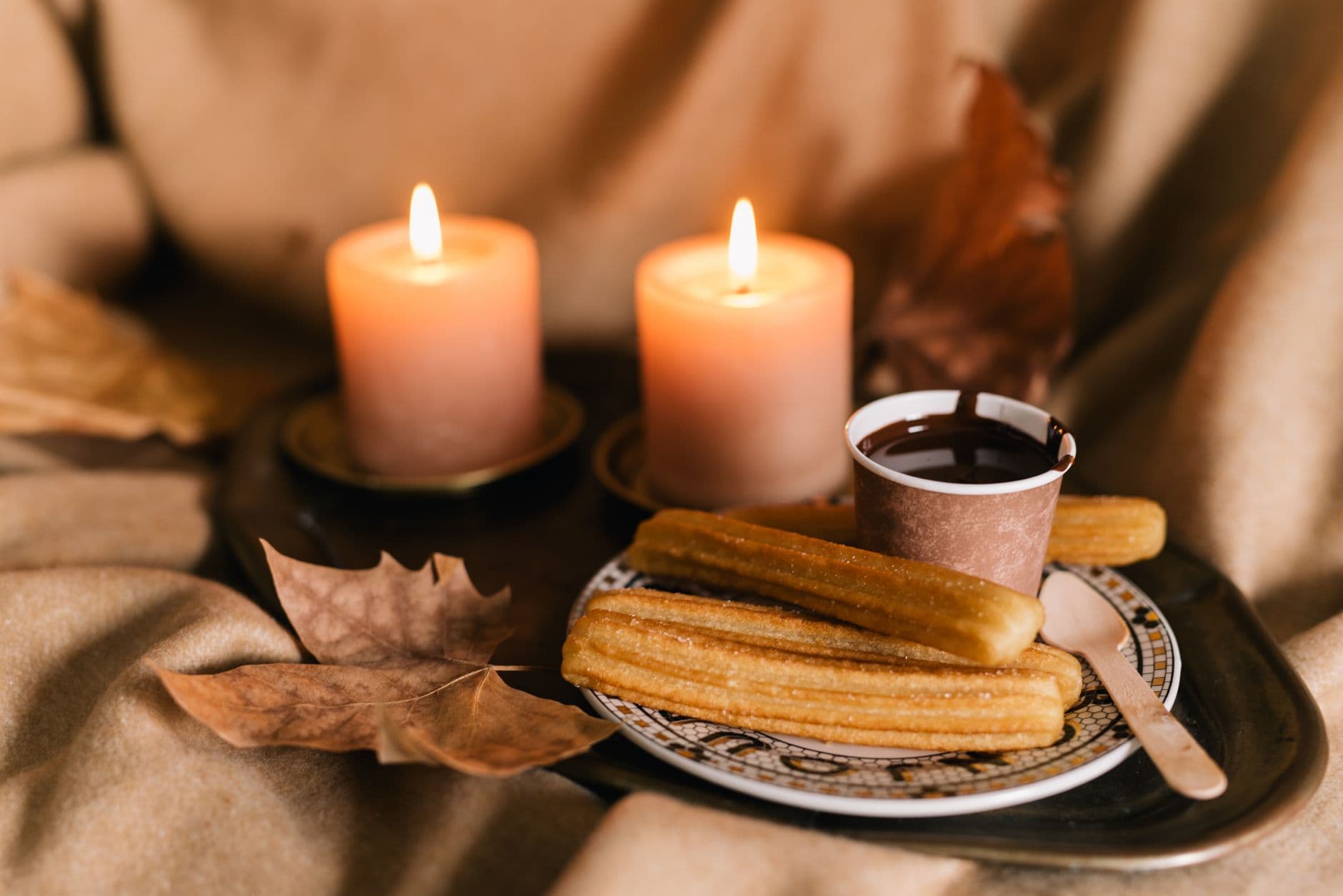 Chocolate con Porras (Thick Hot Chocolate with Porras)