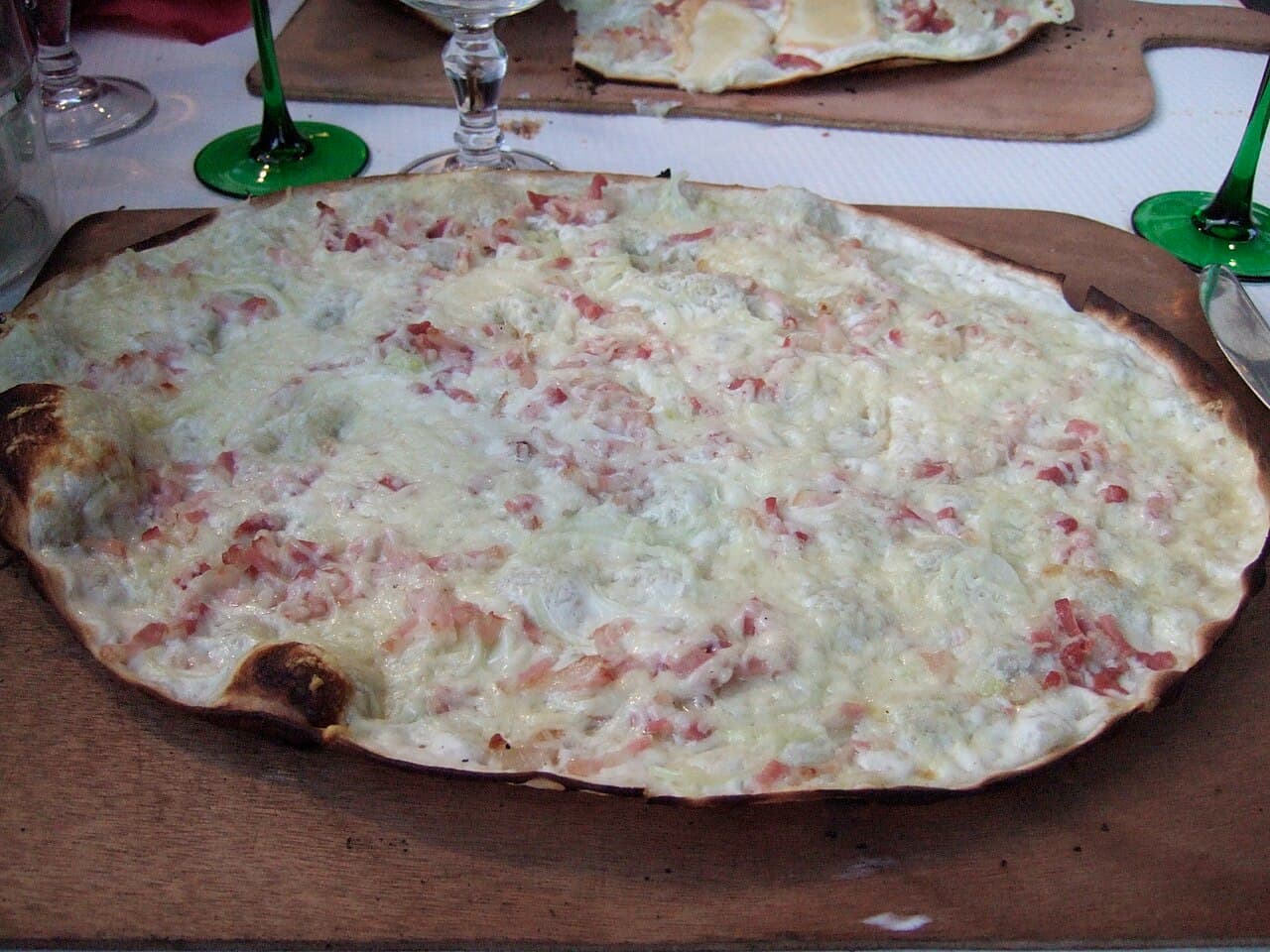 Flammkuchen (Alsas Tuzlu Turta)