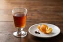 Rakomelo: Wärmender griechischer Raki mit Honig und Gewürzen
